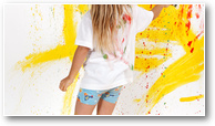 Peinture enfant et pinceau